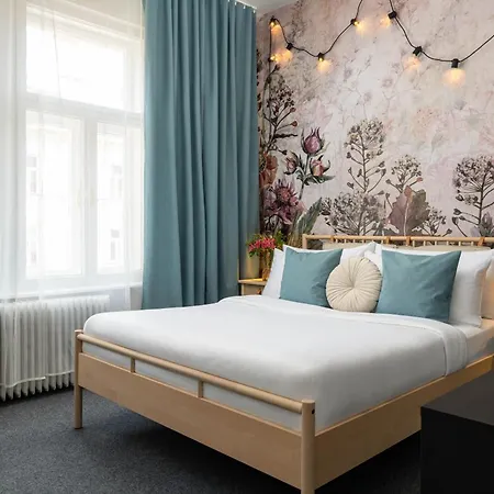 Botanica By Goodnite Cz 3*