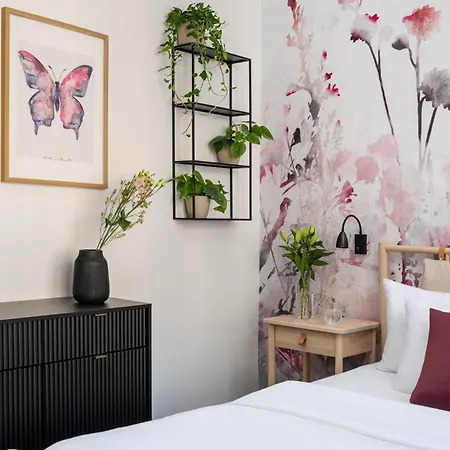 Botanica By Goodnite Cz 3* 브르노