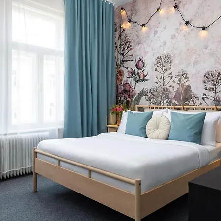 Botanica By Goodnite Cz 3*